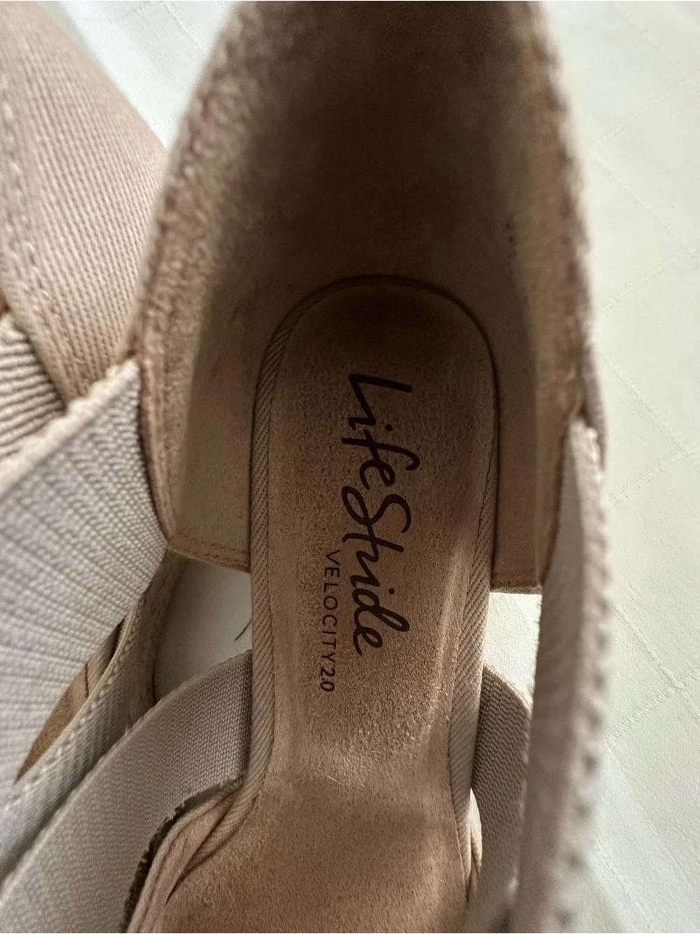 Life Stride BRAND NEW Beige Elastic Crossover Espadrille Wedges